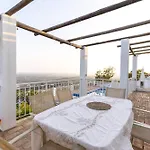 Carpe Diem Guest house 3*